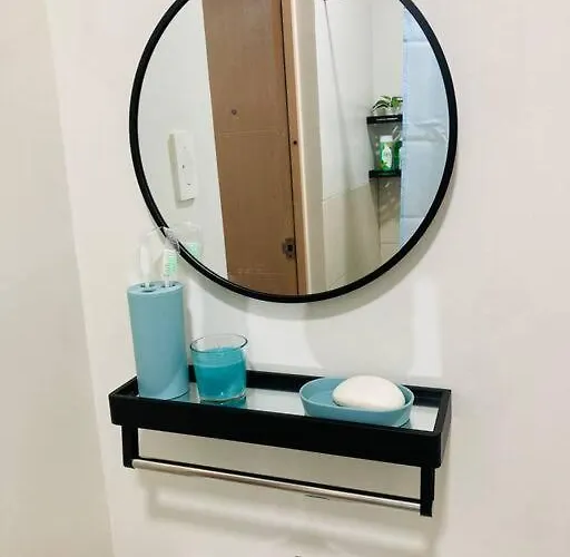 Santorini Inspired 1bedroom Unit At Trees Residences Apartamento
